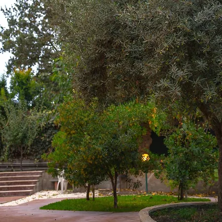 Le Pernici Bed and Breakfast *